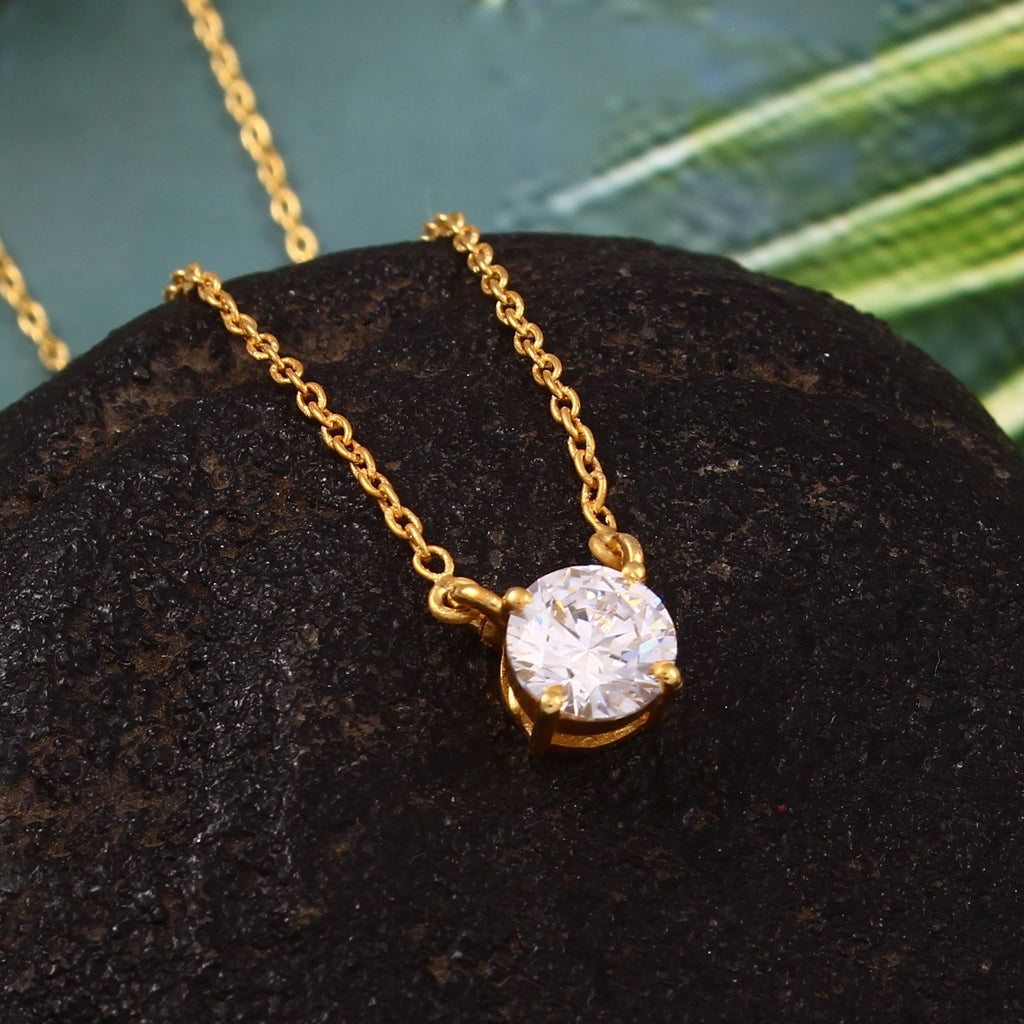 Luxureen Zircon Pendant